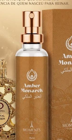 Frasco e caixa do perfume de bolso Amber Monarch da Moments Paris, fragrância oriental e amadeirado e ambarado.