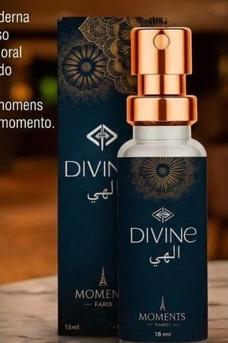 Frasco e caixa do perfume de bolso Divine da Moments Paris, fragrância cítrico e frutal e doce.